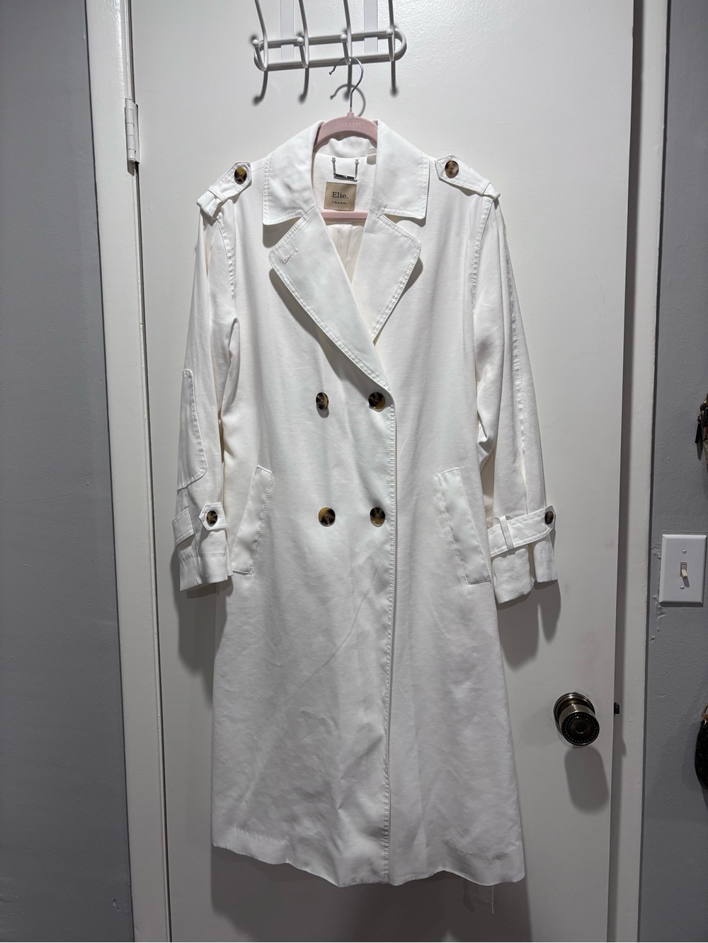 Tahari White Double-Breasted Belted Trench